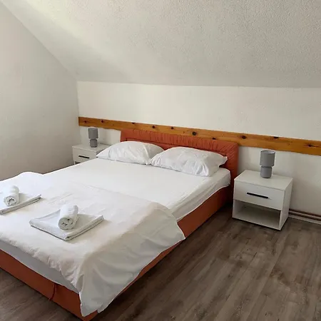 Apartamento Ognjiste